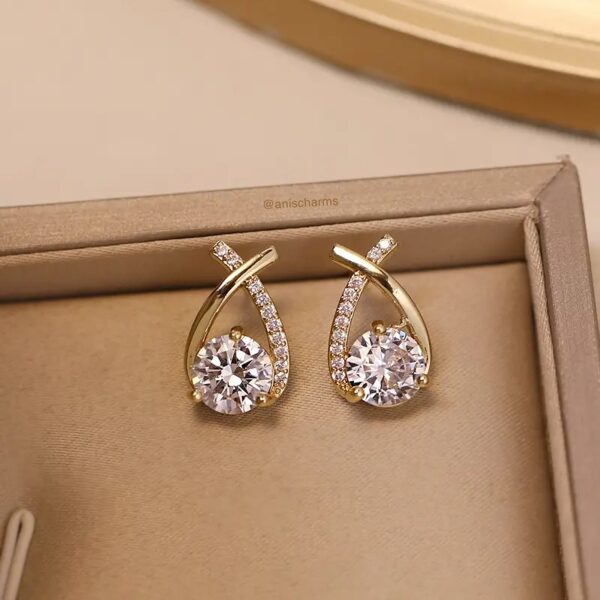 Cross Fishtail Zircon Earrings