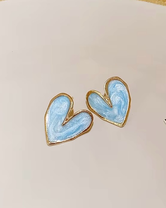 Dreamy Duo Heart Earrings