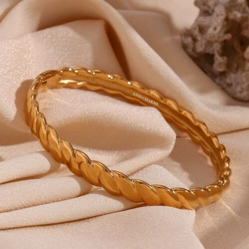Golden Twist Bracelet