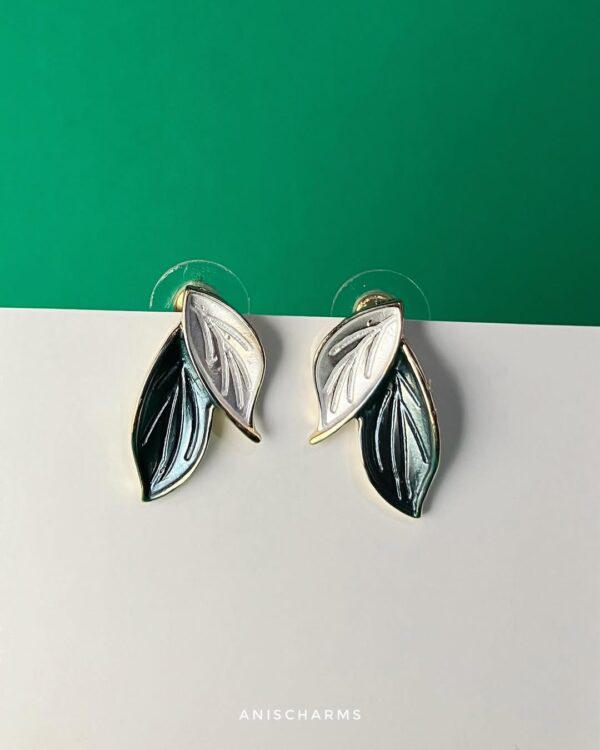 Korean Twin Leaf Earrings