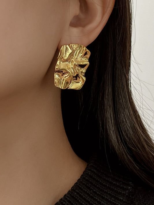 2025/05/1000240817.jpg Golden Ripple Studs Earring