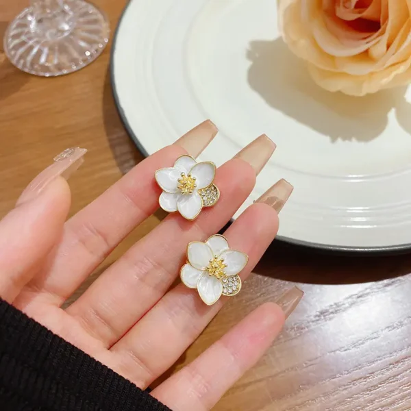 White Enamel Flower Stud Earrings