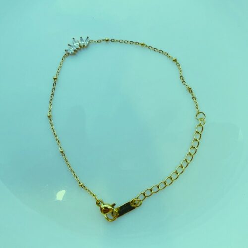 crown sparkle bracelet Anti Tarnish Floral Bracelet