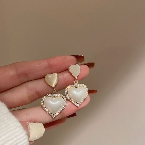 shiny heart drops earrings