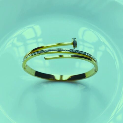 Anti Tarnish Floral Bracelet